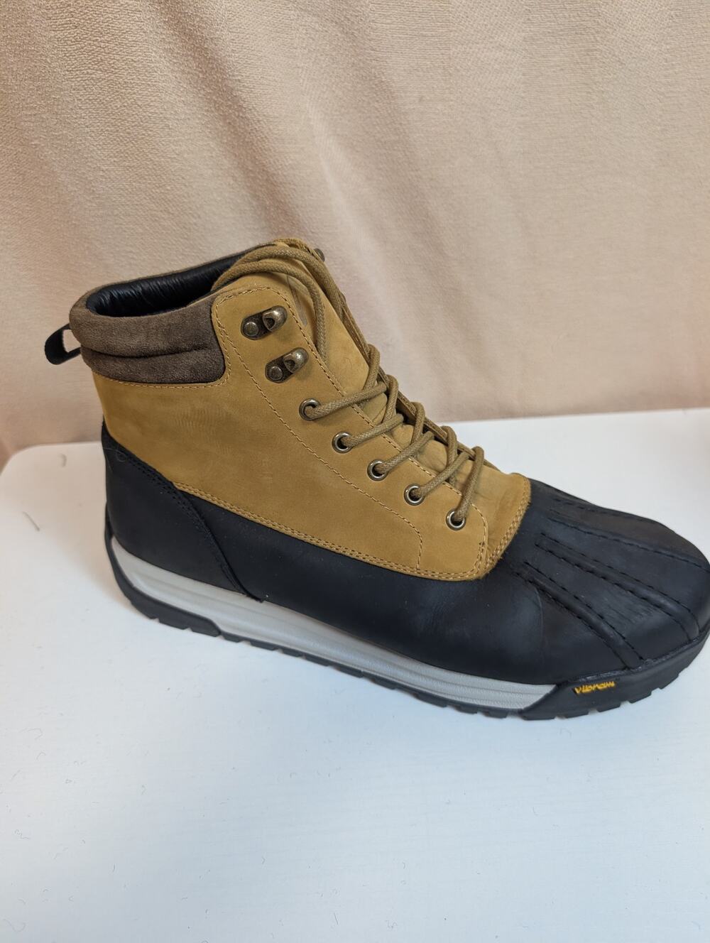 Huckberry All-Weather Waterproof Duckboot 12 Brown Leather & Rubber (1186)